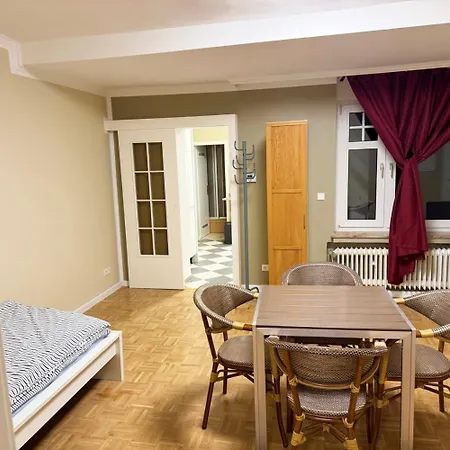 Monteur-freundliche Apartment Bergisch Gladbach