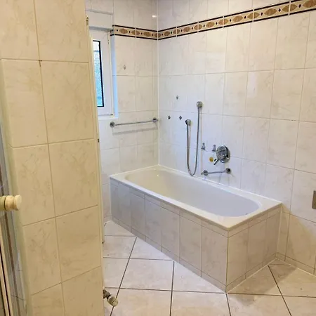 Apartment Monteur-freundliche Bergisch Gladbach